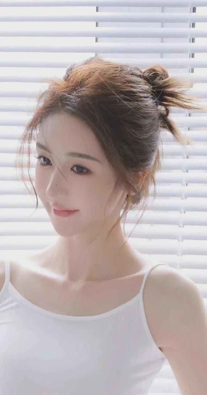 全彩阿姨令人垂涎身体下册漫画 - 全彩阿姨令人垂涎身体下册漫画官方老版本下载V